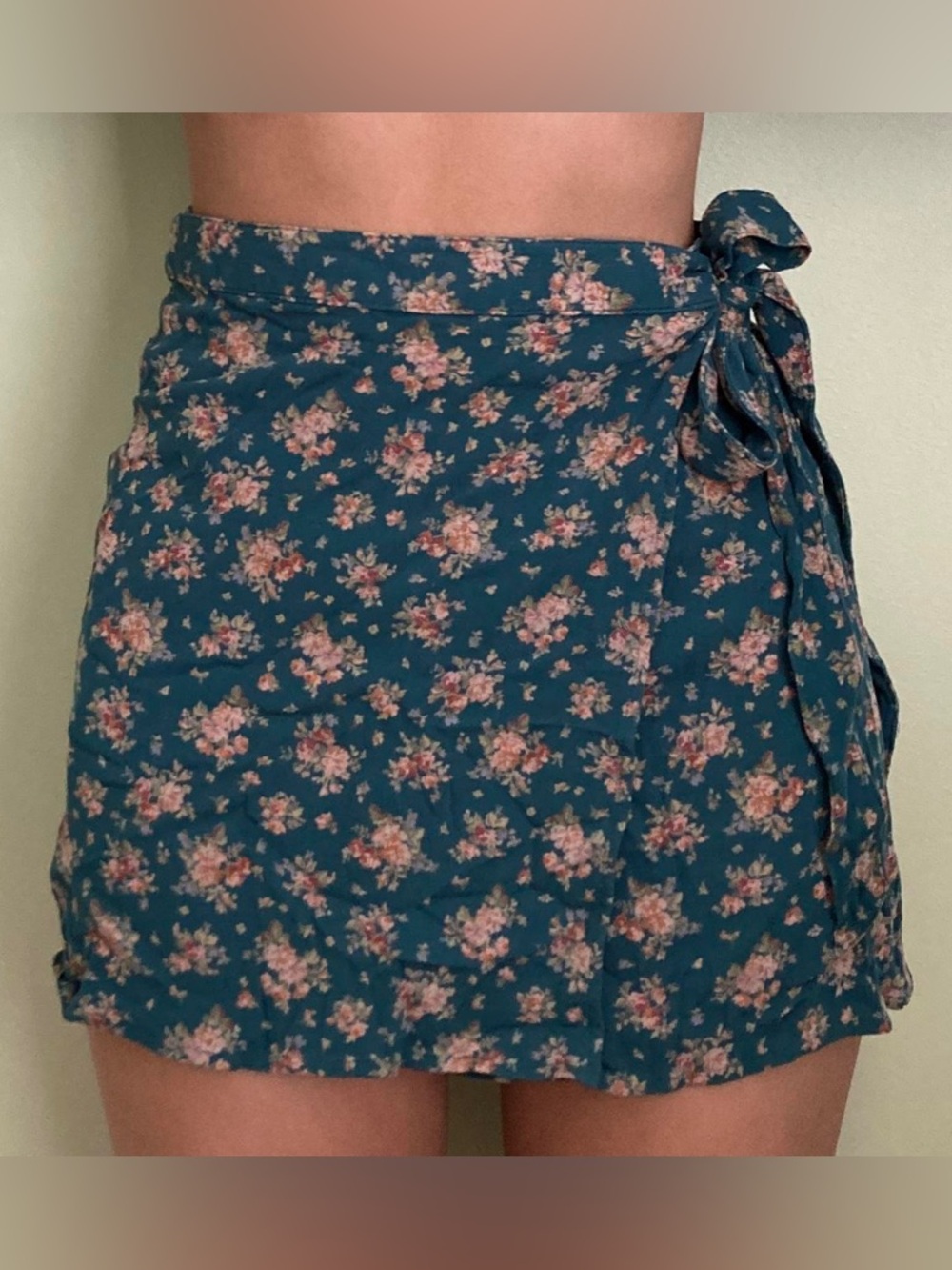 American Eagle Outfitters Teal Floral Tie-Waist Mini Skirt